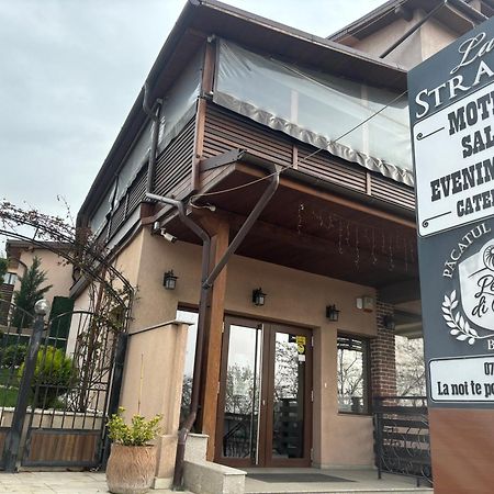 La Strada Hotel โอเนชต์ ภายนอก รูปภาพ